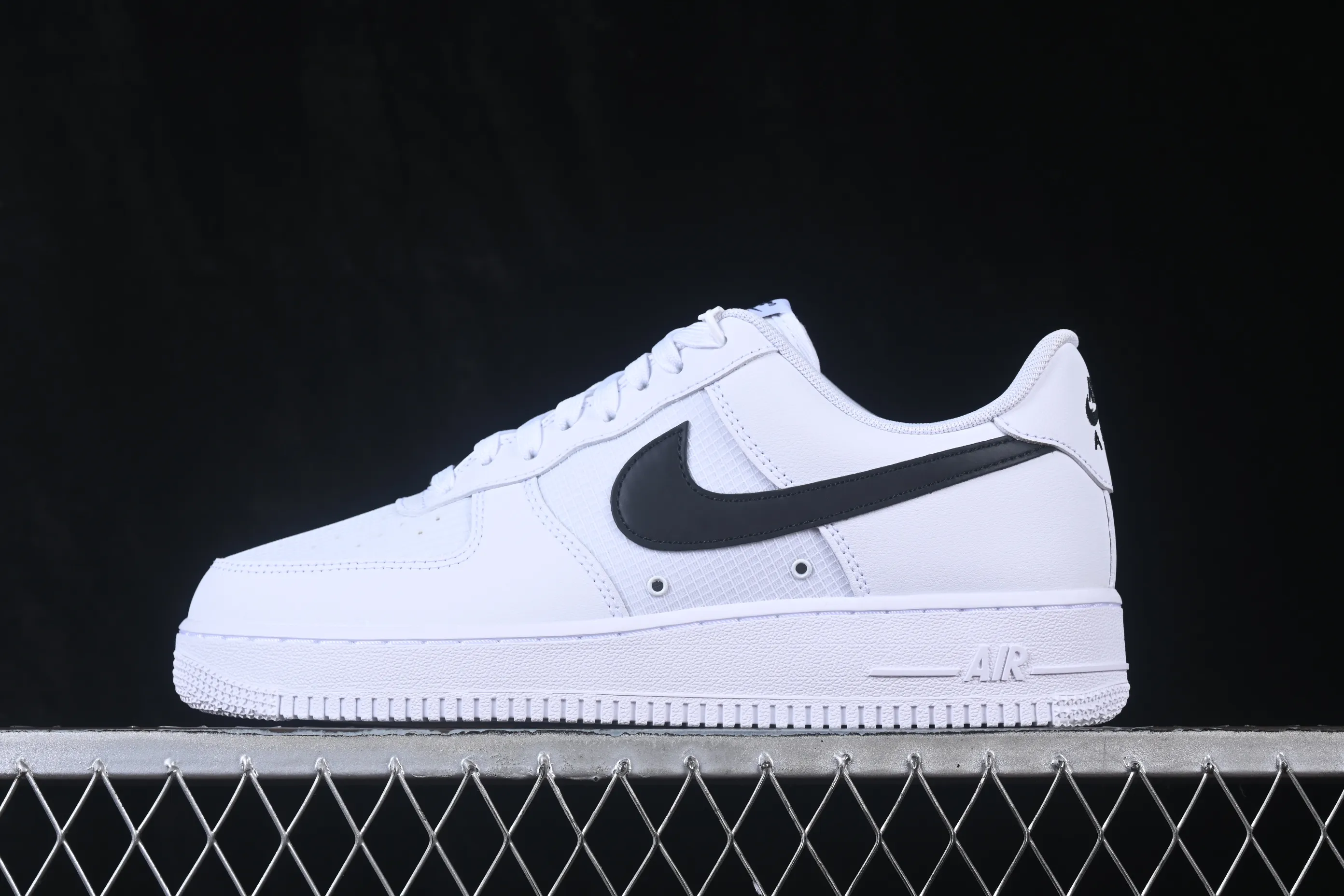 All categories Nk Air Force 1 Air Force series Nk Air Force 1 Low Air Force low-top Nike Air Force 1'07 Low Air Force 1 low-top casual sneakers IR0952-100